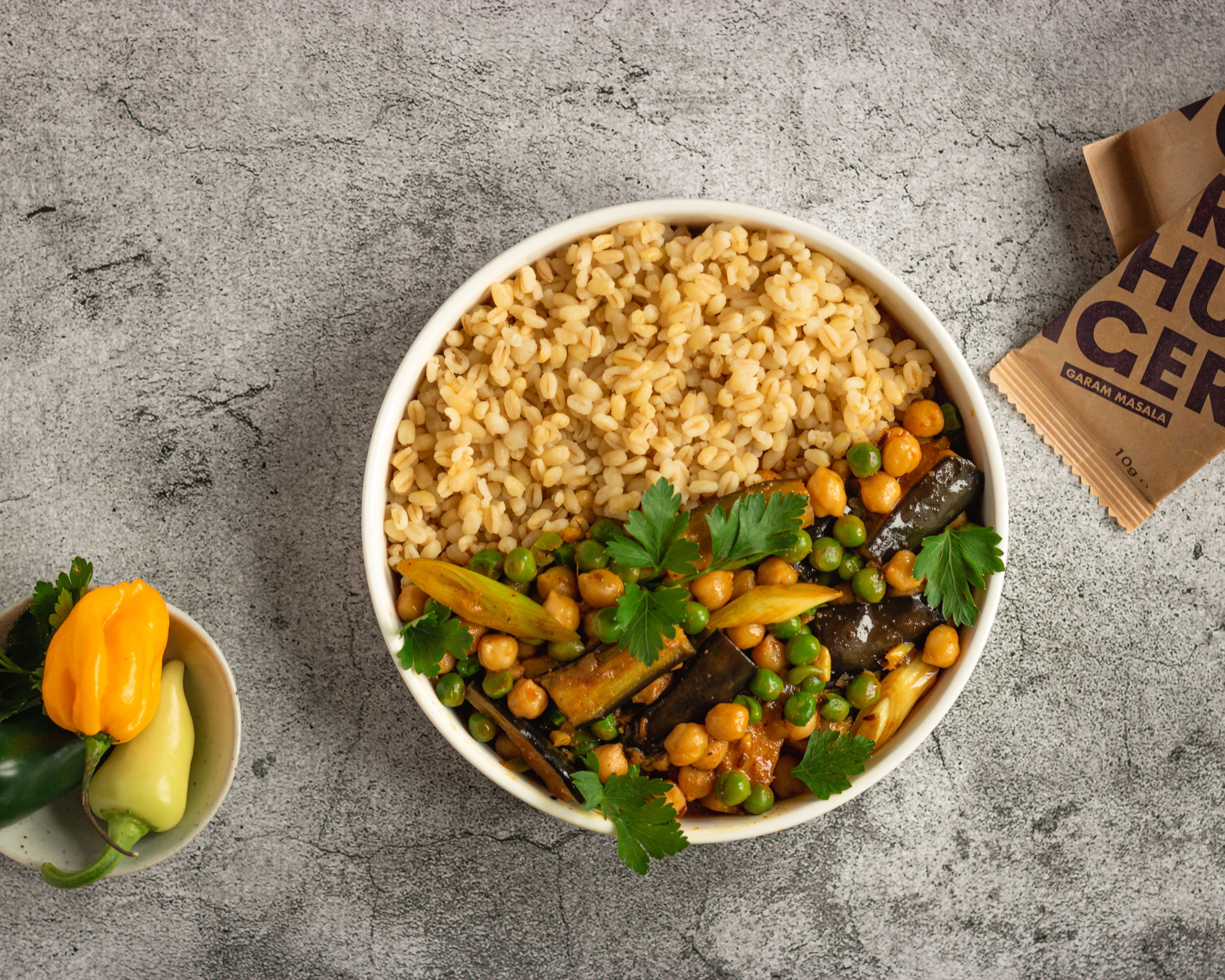 Auberginen Curry mit Vollkorn Bulgur Auberginen Curry mit Vollkorn Bulgur