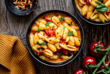 Baked Feta Reis-Pasta aus dem Digitalen Reiskocher