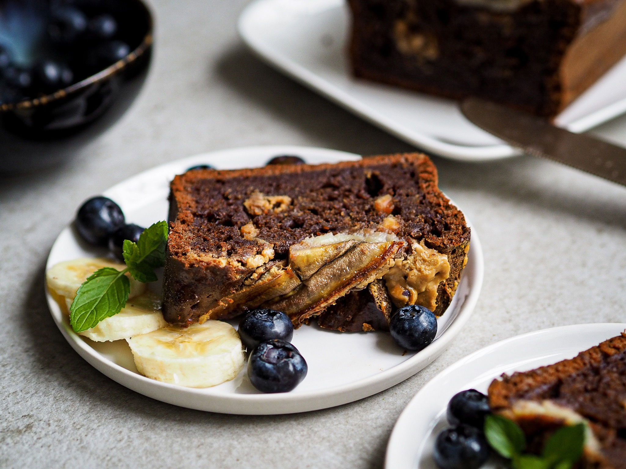 Bananen-Schoko-Kuchen mit Erdnussbutter-Swirl