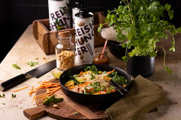 Vermicelli Erdnuss-Salat