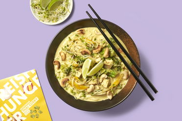 Gelbe Curry Udon Suppe