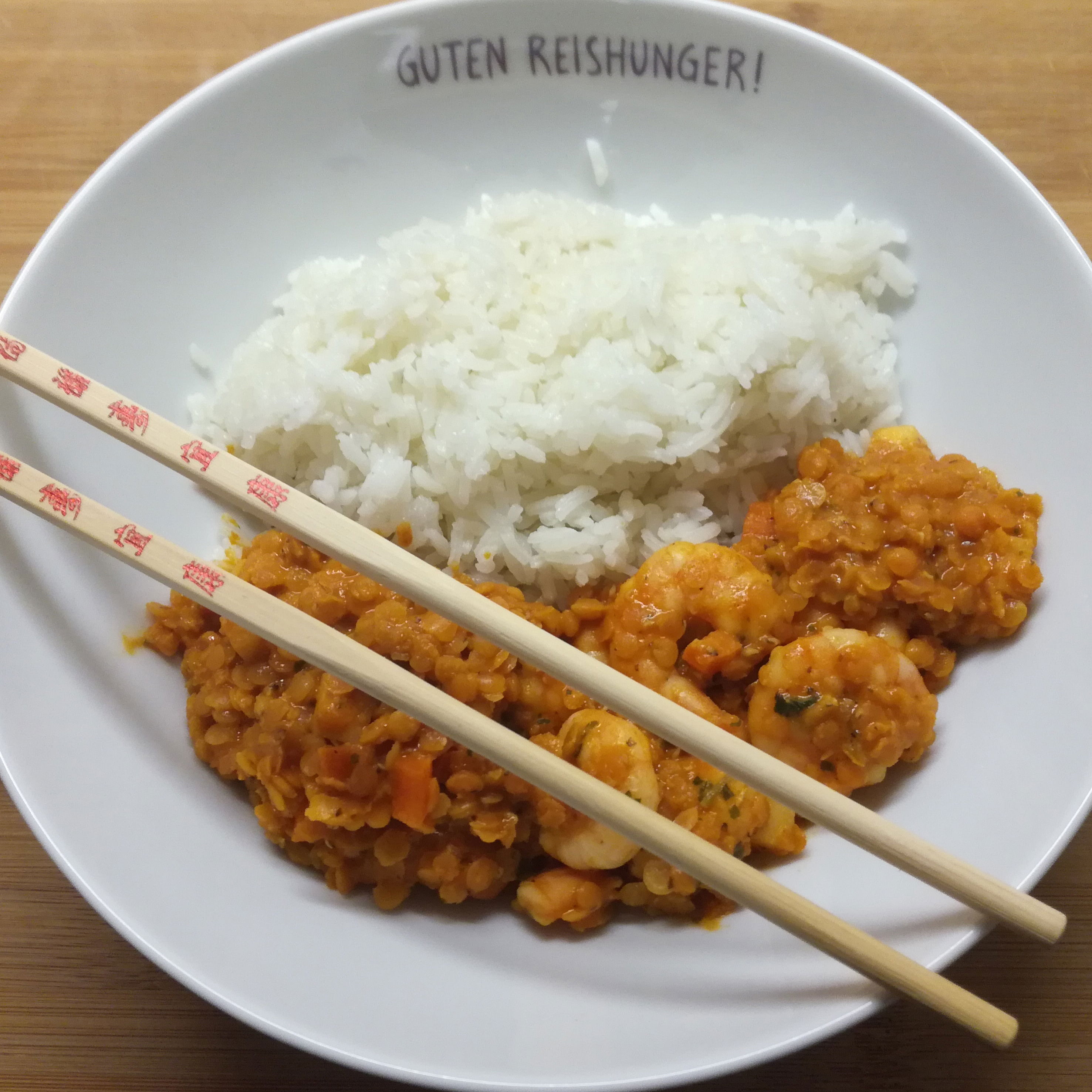 Jasmin Reis mit Garnelen-Linsen-Curry