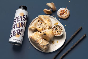 Knusprige vietnamesische Frühlingsrollen aus Reispapier