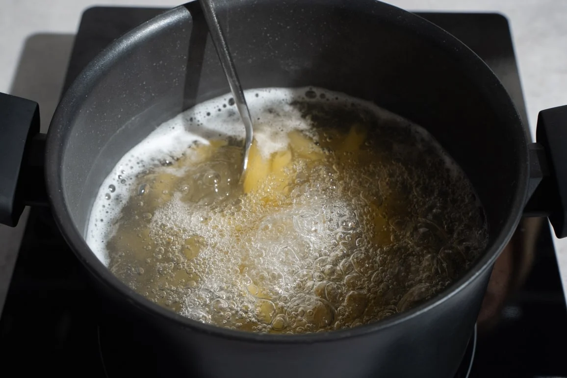 10 Fehler Beim Pasta Kochen Nudeln richtig kochen: Vermeide diese 10 Fehler | BISSFEST