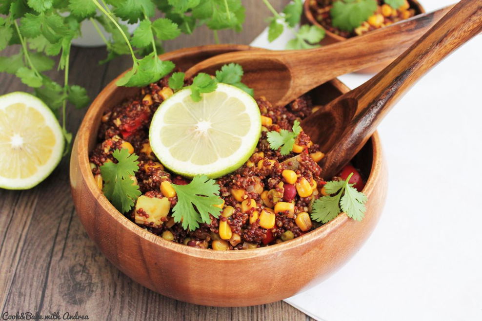 One Pot Vegan Quinoa Bowl