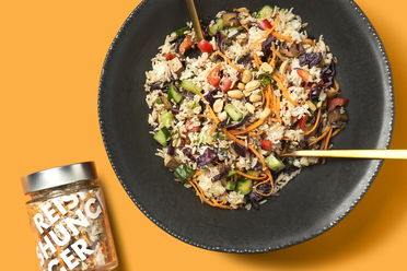 Regenbogen Reissalat