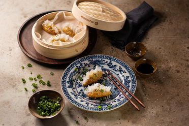 Reispapier Dumplings mit Kurkuma Gemüsefüllung