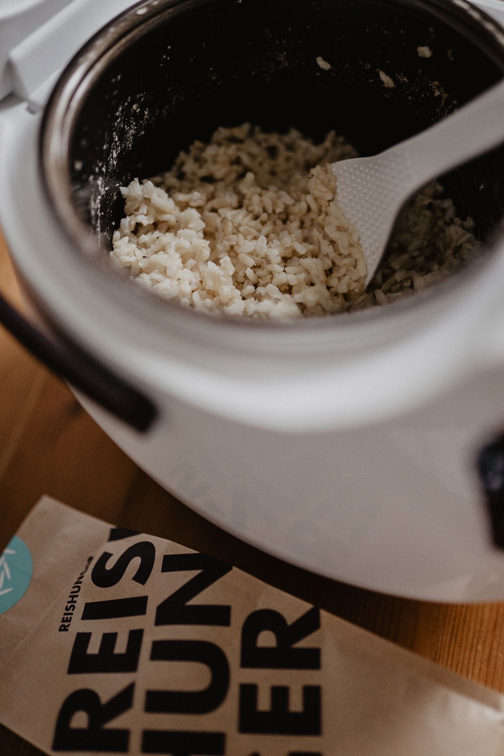 Reissalat mit gebackener Aubergine und KnoblauchDip