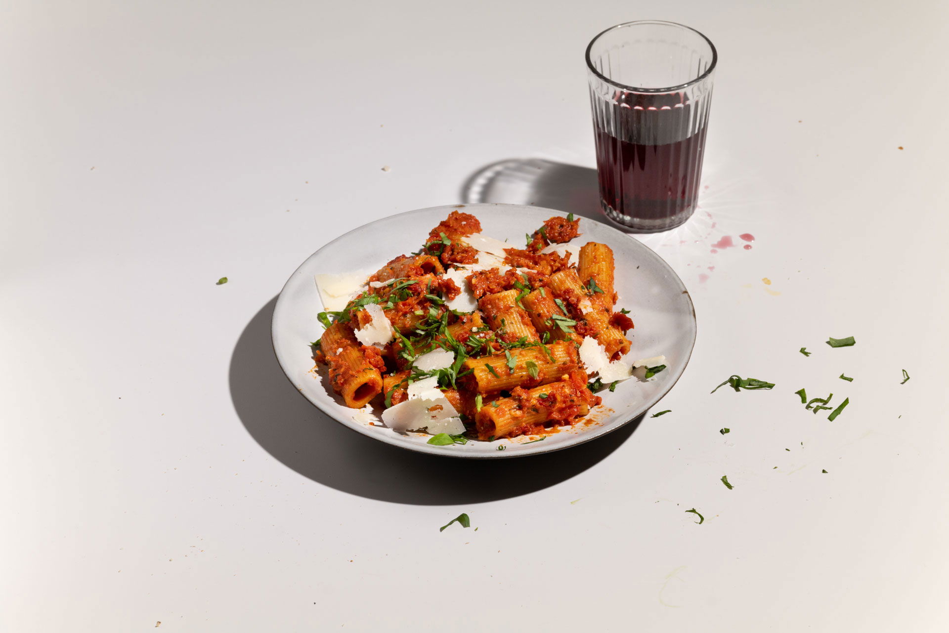 Rigatoni Basil-Passata mit Ofentomaten