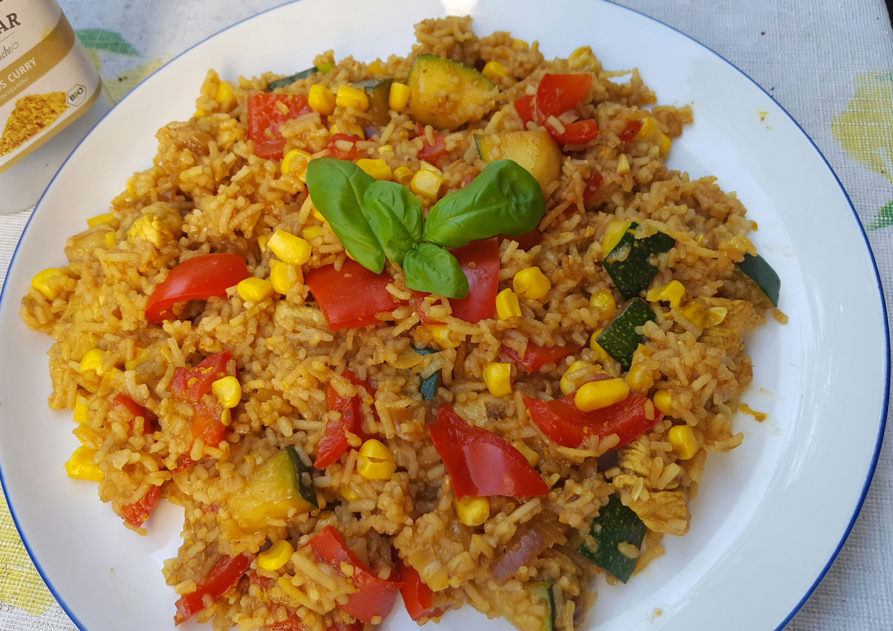 Rezept für Curry-Reispfanne mit Kokosmilch | REISHUNGER