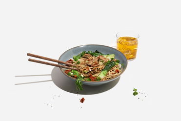 Schnelle Wok Nudeln mit Gemüse