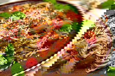 Spaghetti mit Linsen-Bolognese