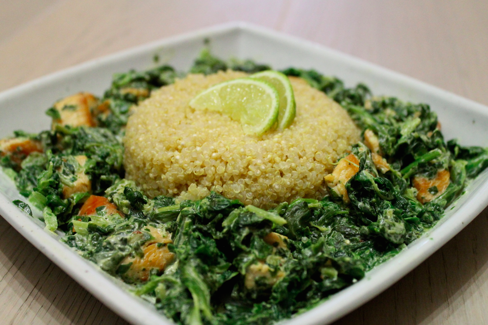 Spinat-Hähnchenpfanne mit Quinoa