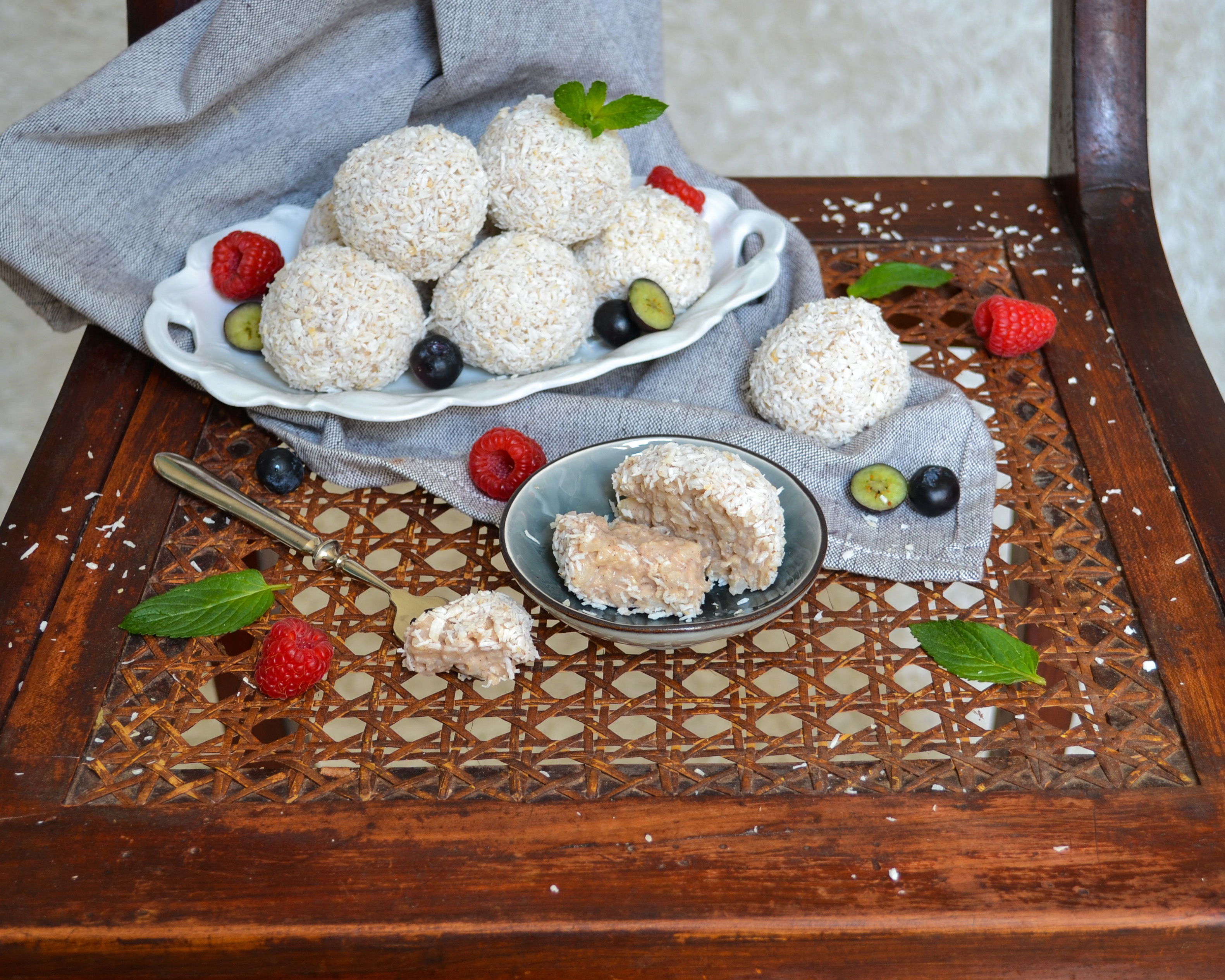 Süße Milchreis-Bällchen