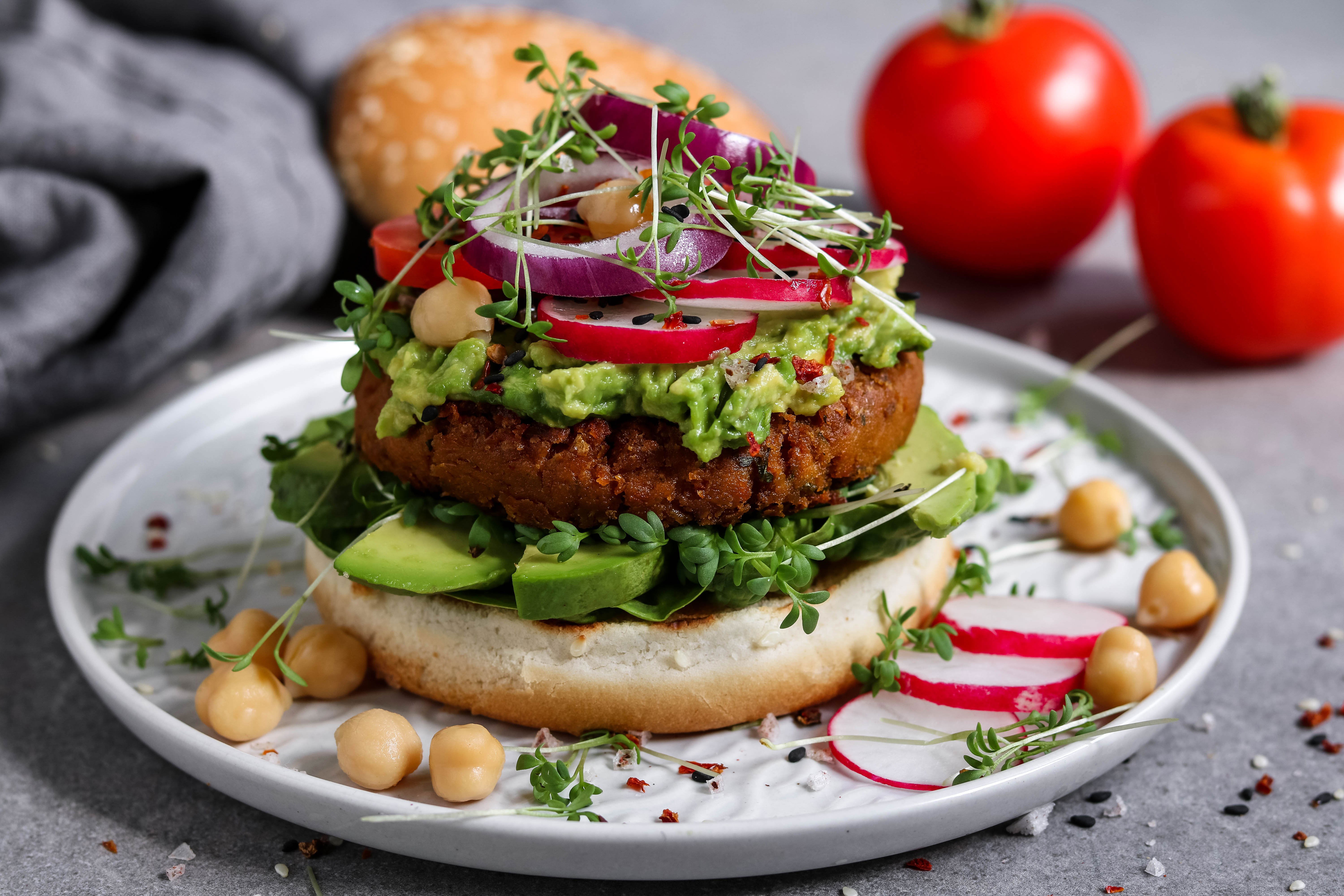 Rezept für Kichererbsen Burger Patties | REISHUNGER